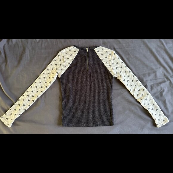 Longsleeve Top - Picture 2 of 5